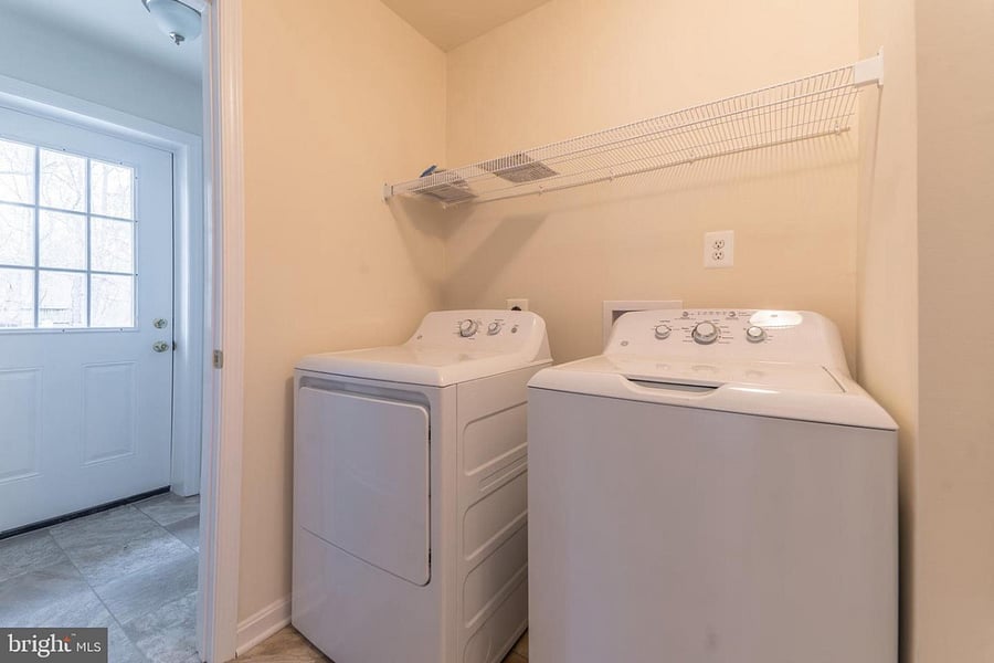 Furnished Finder property 1032548_1 photo 12