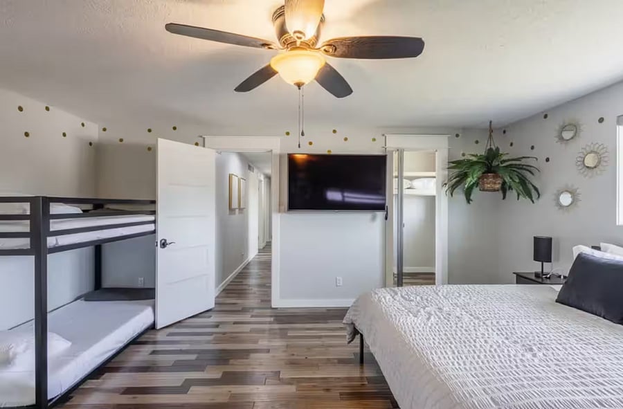 Furnished Finder property 1032586_1 photo 12