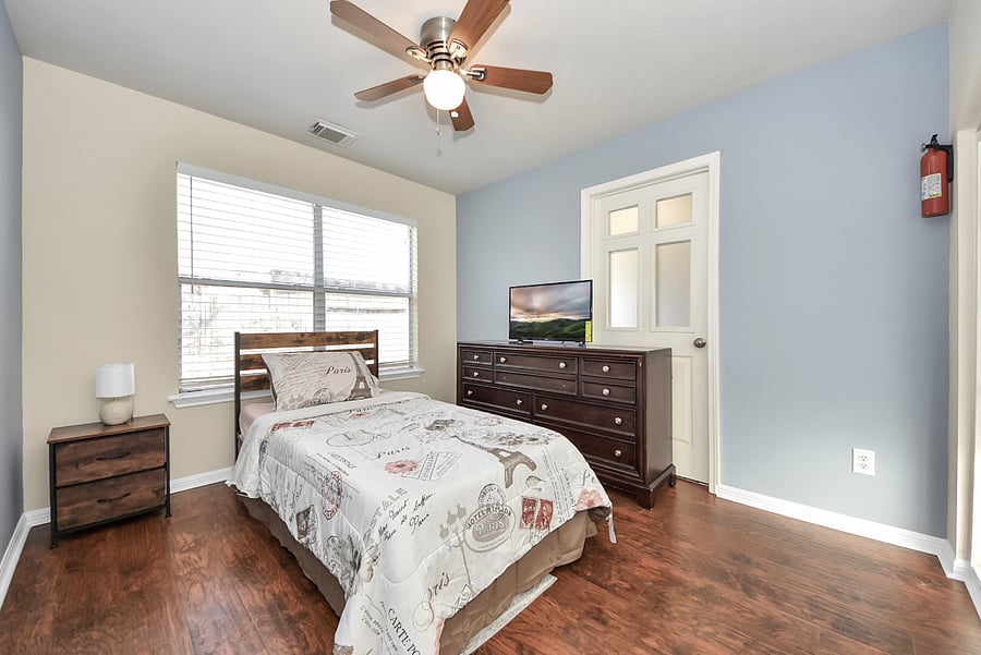 Furnished Finder property 1032595_1 photo 12