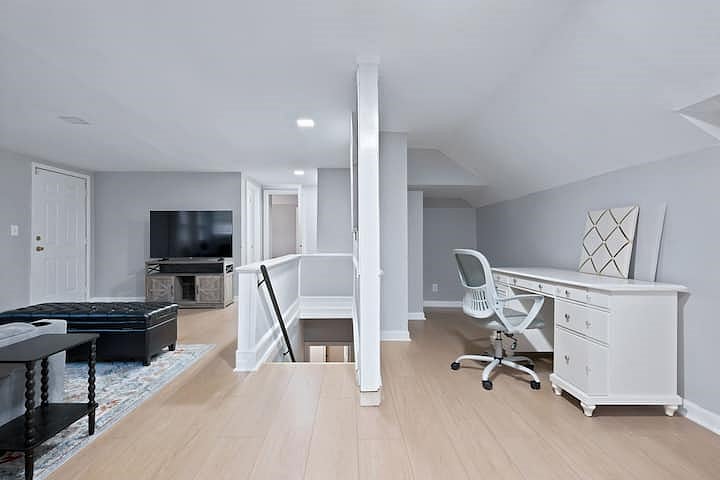 Furnished Finder property 1032641_1 photo 16