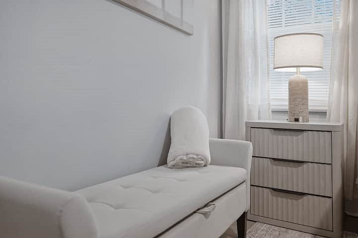Furnished Finder property 1032641_1 photo 24