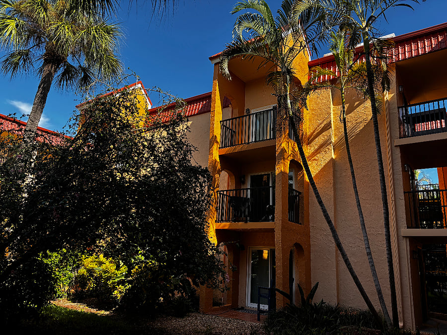 Private third-floor corner unit with no neighbors above
