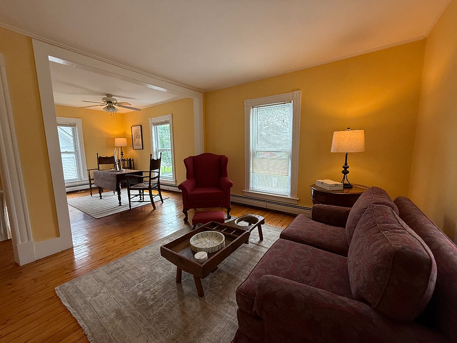 High ceilings and open spaces