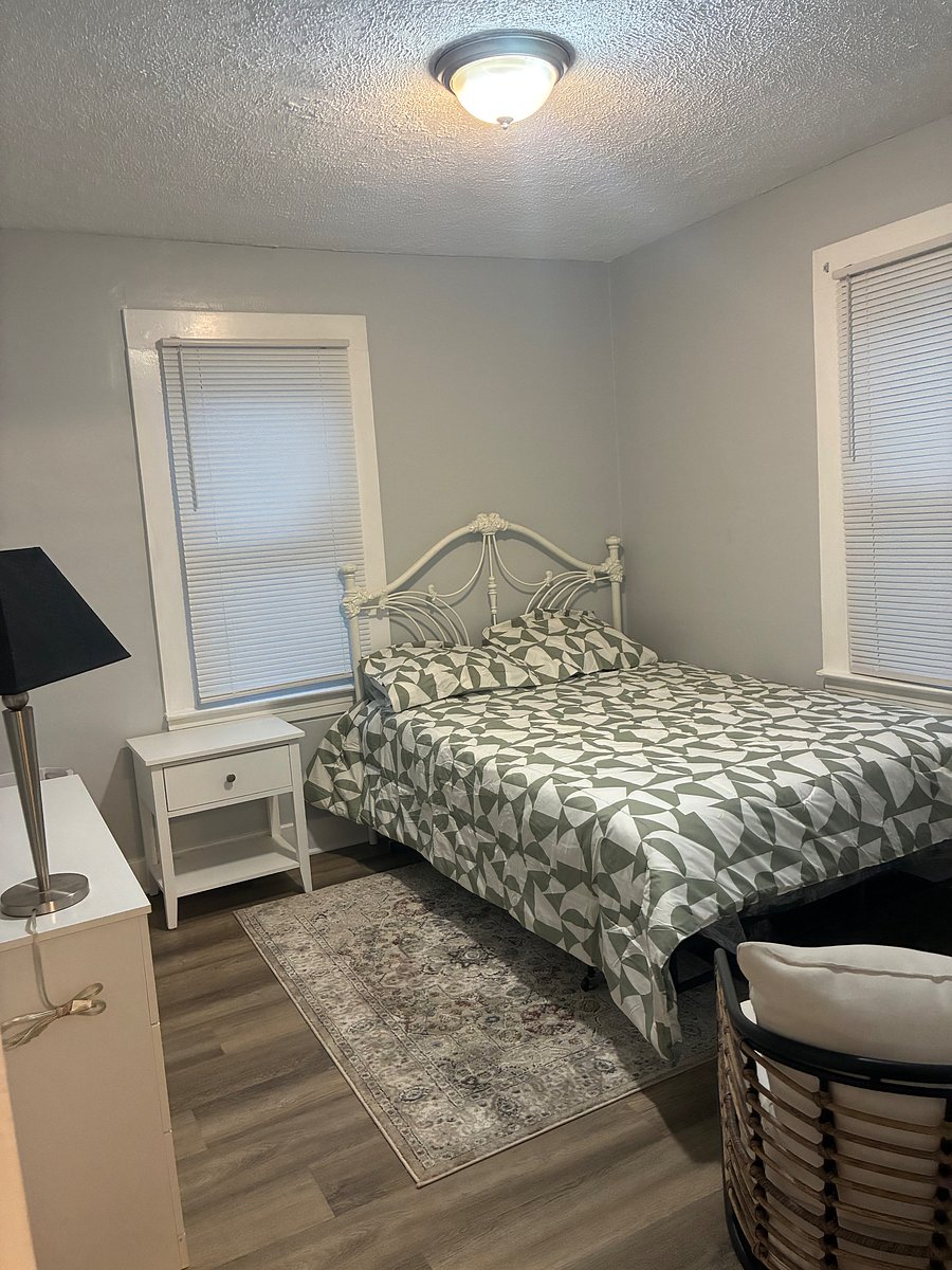 Furnished Finder property 1032653_1 photo 5