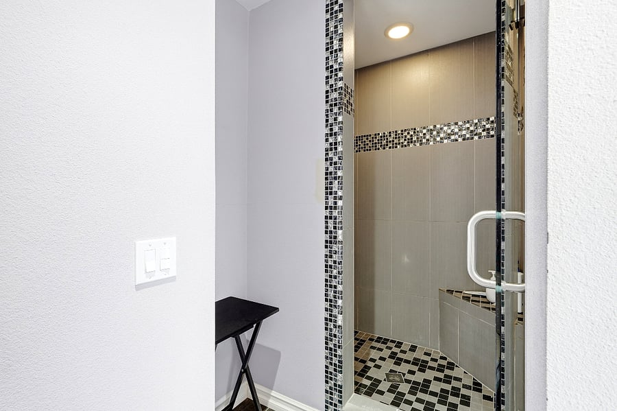 Primary Bedroom ensuite bathroom with walk-in shower