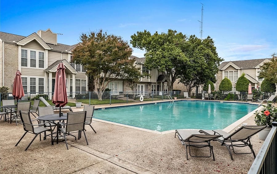 Furnished Finder property 1032669_1 photo 12