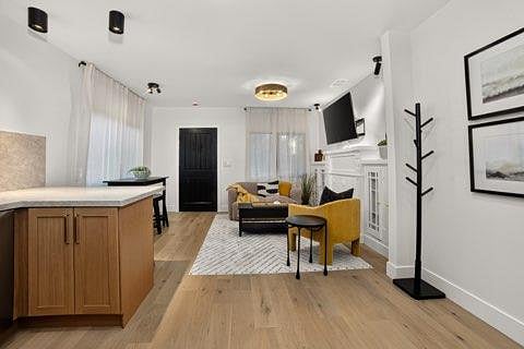 Furnished Finder property 1032683_2 photo 6