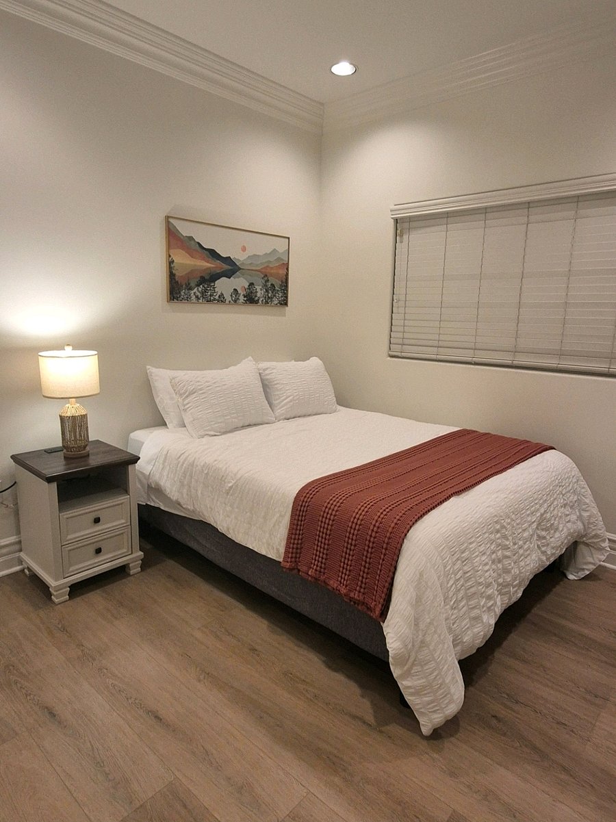 Furnished Finder property 1032696_1 photo 2