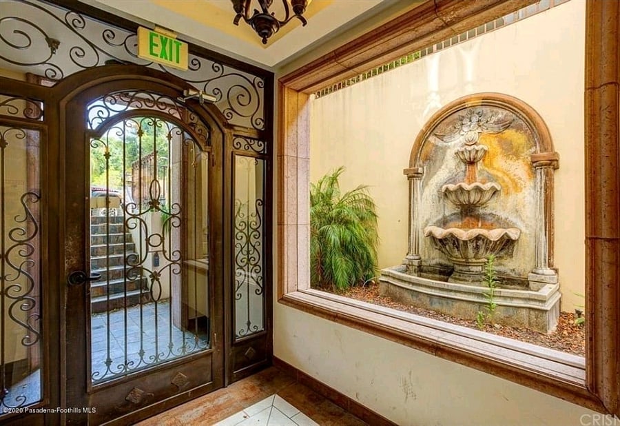 Furnished Finder property 1032696_1 photo 4