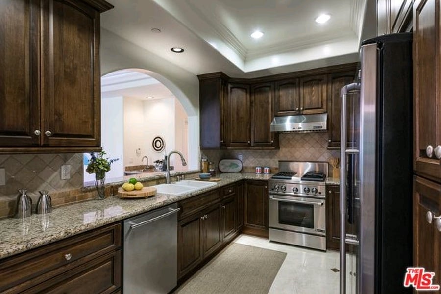 Furnished Finder property 1032696_1 photo 5