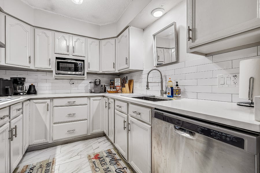 Furnished Finder property 1032706_1 photo 7