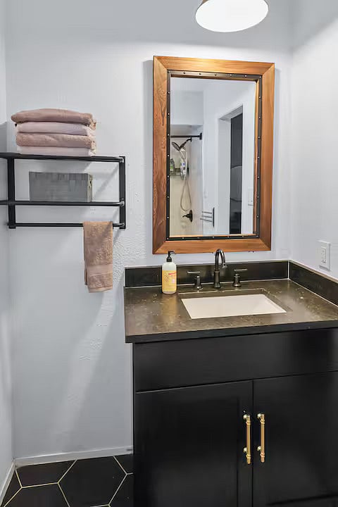 Furnished Finder property 1032706_1 photo 16