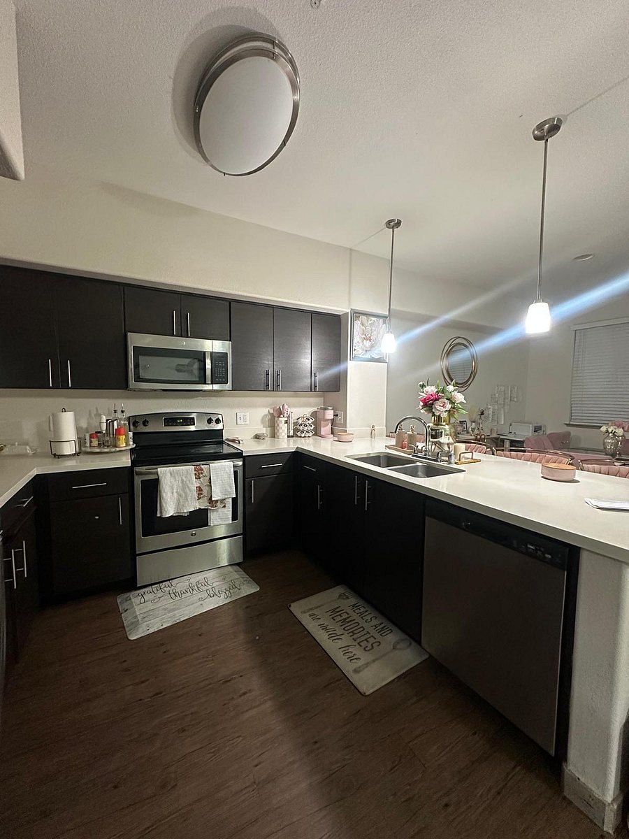 Furnished Finder property 1032707_1 photo 10