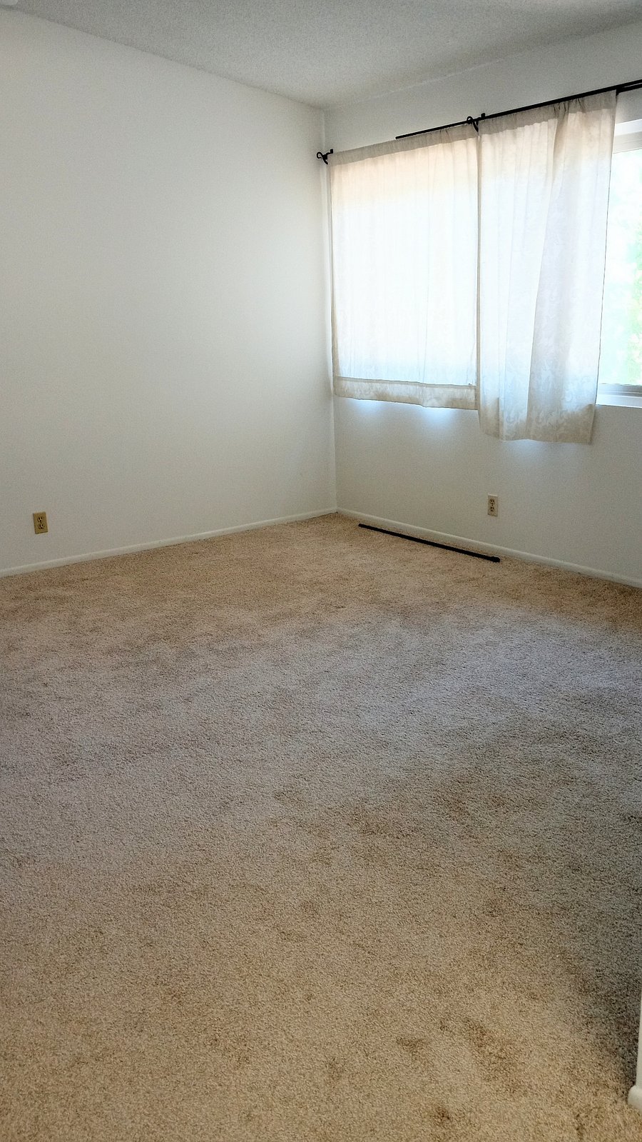 Furnished Finder property 1032733_1 photo 13