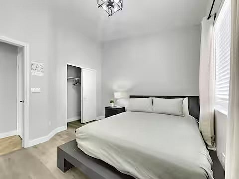 Furnished Finder property 1032752_1 photo 28