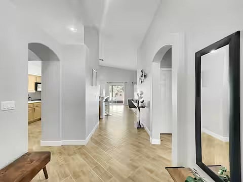 Furnished Finder property 1032752_1 photo 12