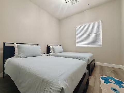 Furnished Finder property 1032752_1 photo 30