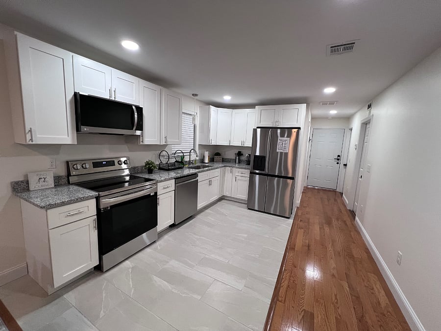Furnished Finder property 1032757_1 photo 3