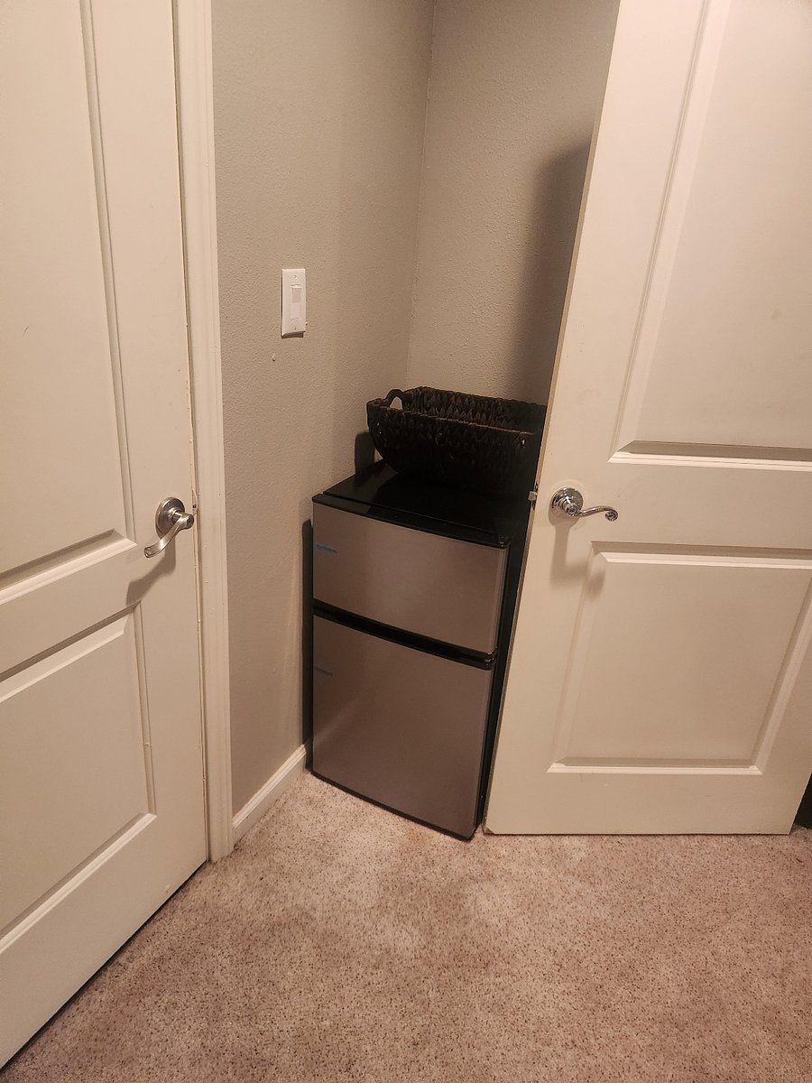 New private mini-fridge with freezer