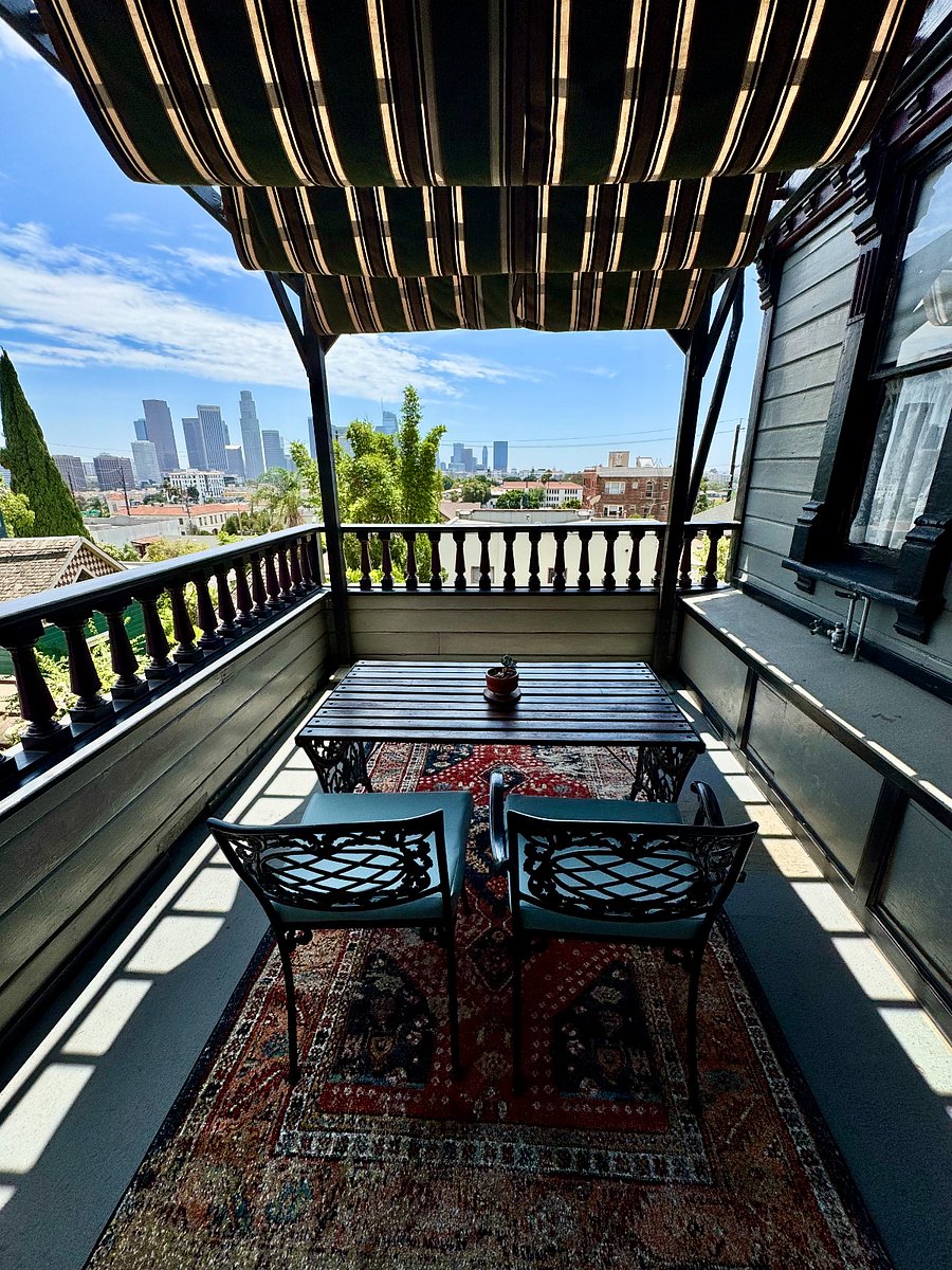 Furnished Finder property 1032776_1 photo 11
