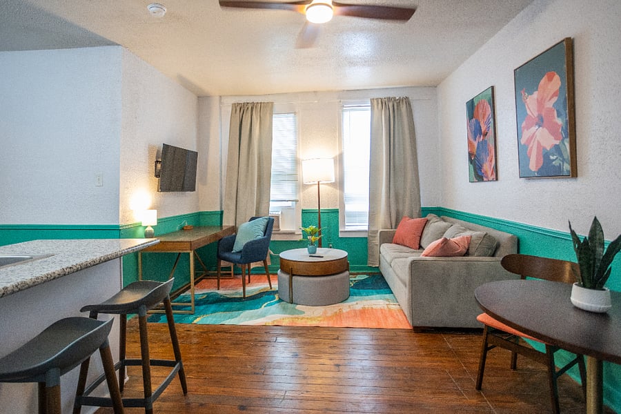 Furnished Finder property 1032784_4 photo 1