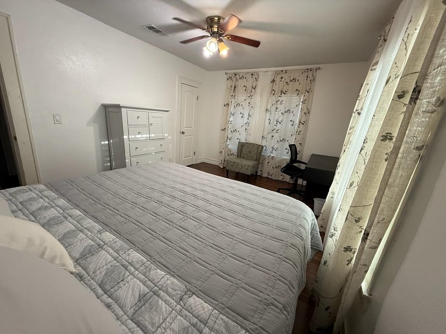Furnished Finder property 1032789_1 photo 11