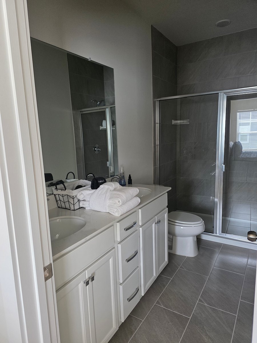 Furnished Finder property 1032791_1 photo 10