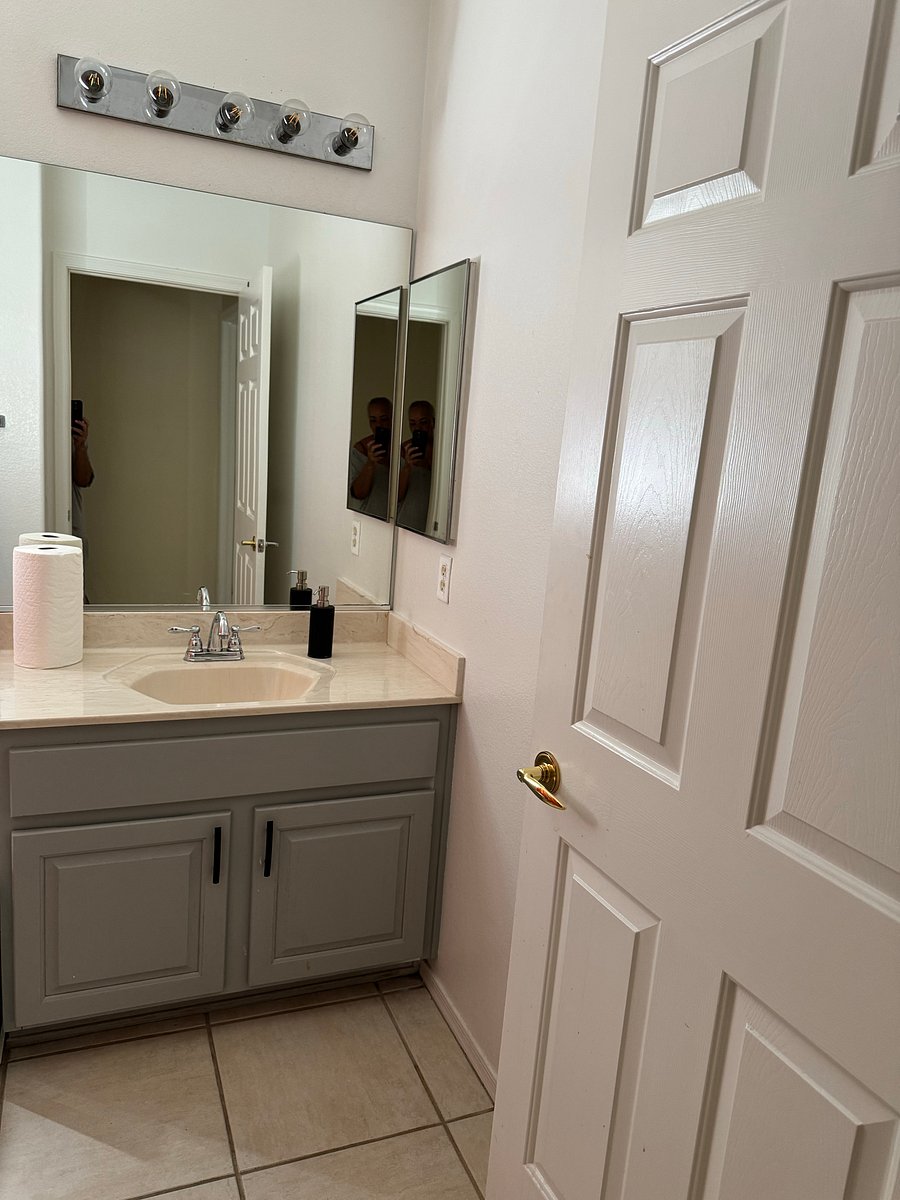 Furnished Finder property 1032804_1 photo 11