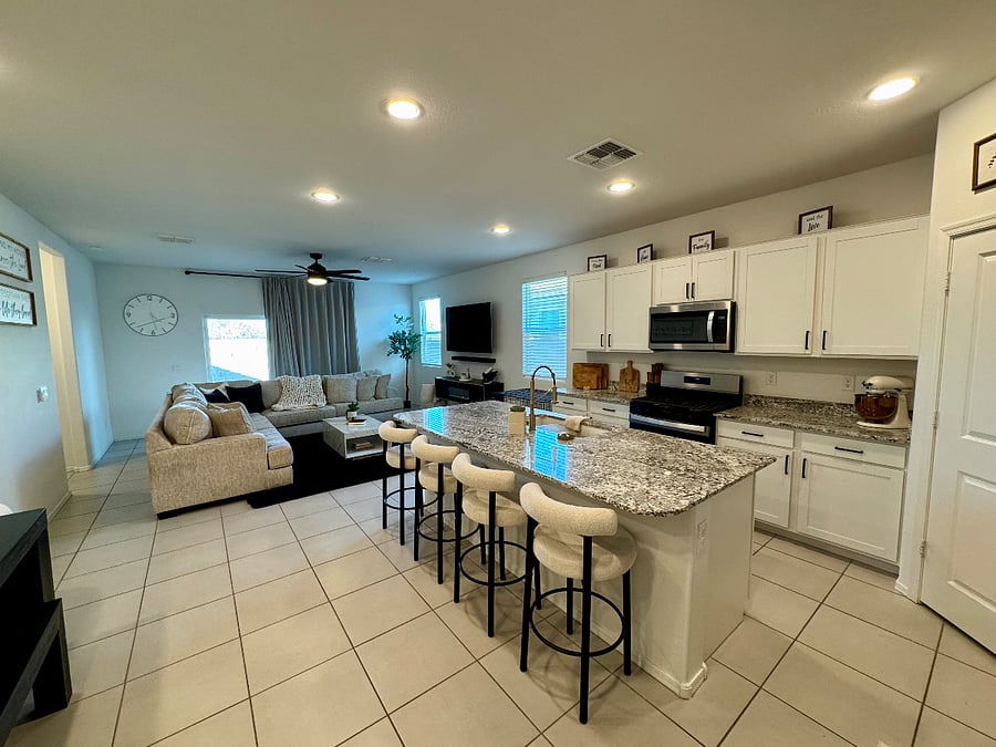 Furnished Finder property 1032835_1 photo 3
