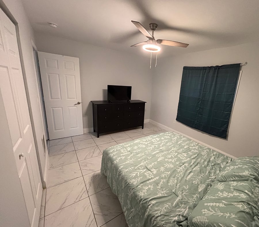 Furnished Finder property 1032877_1 photo 9