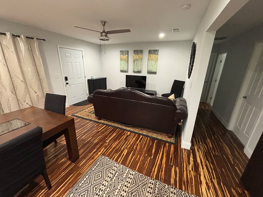 Furnished Finder property 1032877_1 photo 3
