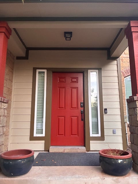 Furnished Finder property 1032878_1 photo 2