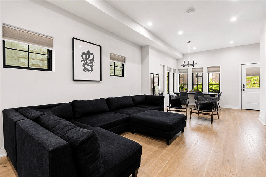 Furnished Finder property 1032923_1 photo 4