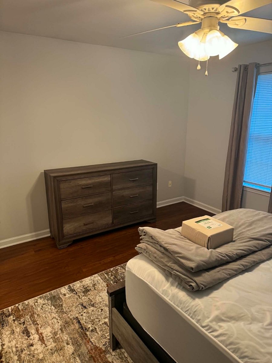 Large 6 drawer dresser