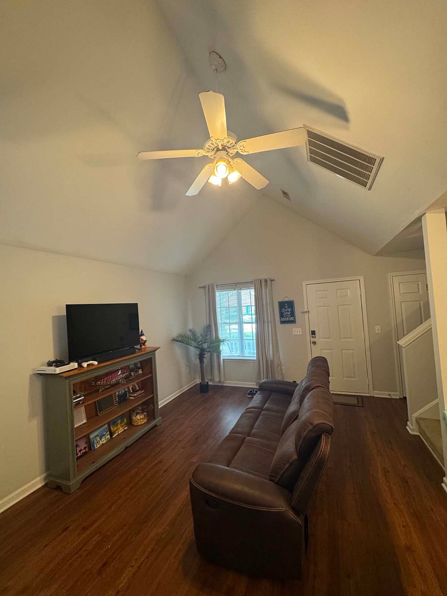 Shared living room with recliners