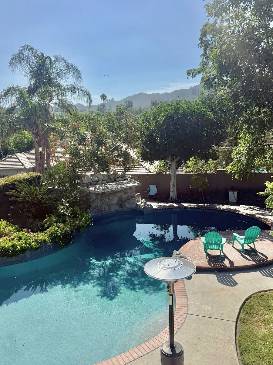 Furnished Finder property 1032942_1 photo 22