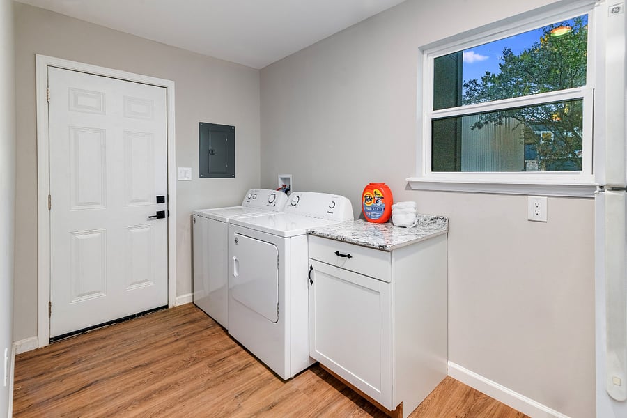 Furnished Finder property 1032951_1 photo 44