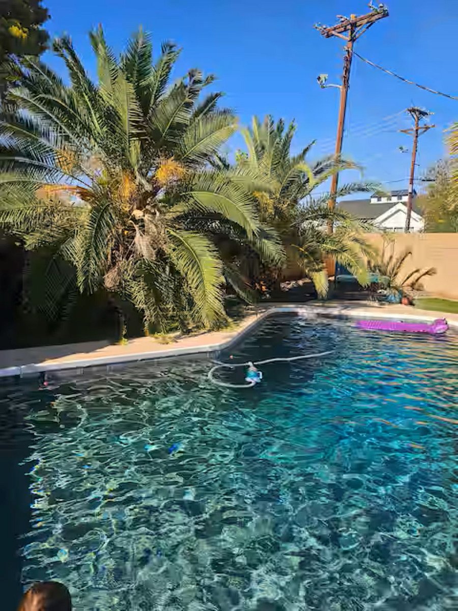 Furnished Finder property 1032959_1 photo 37