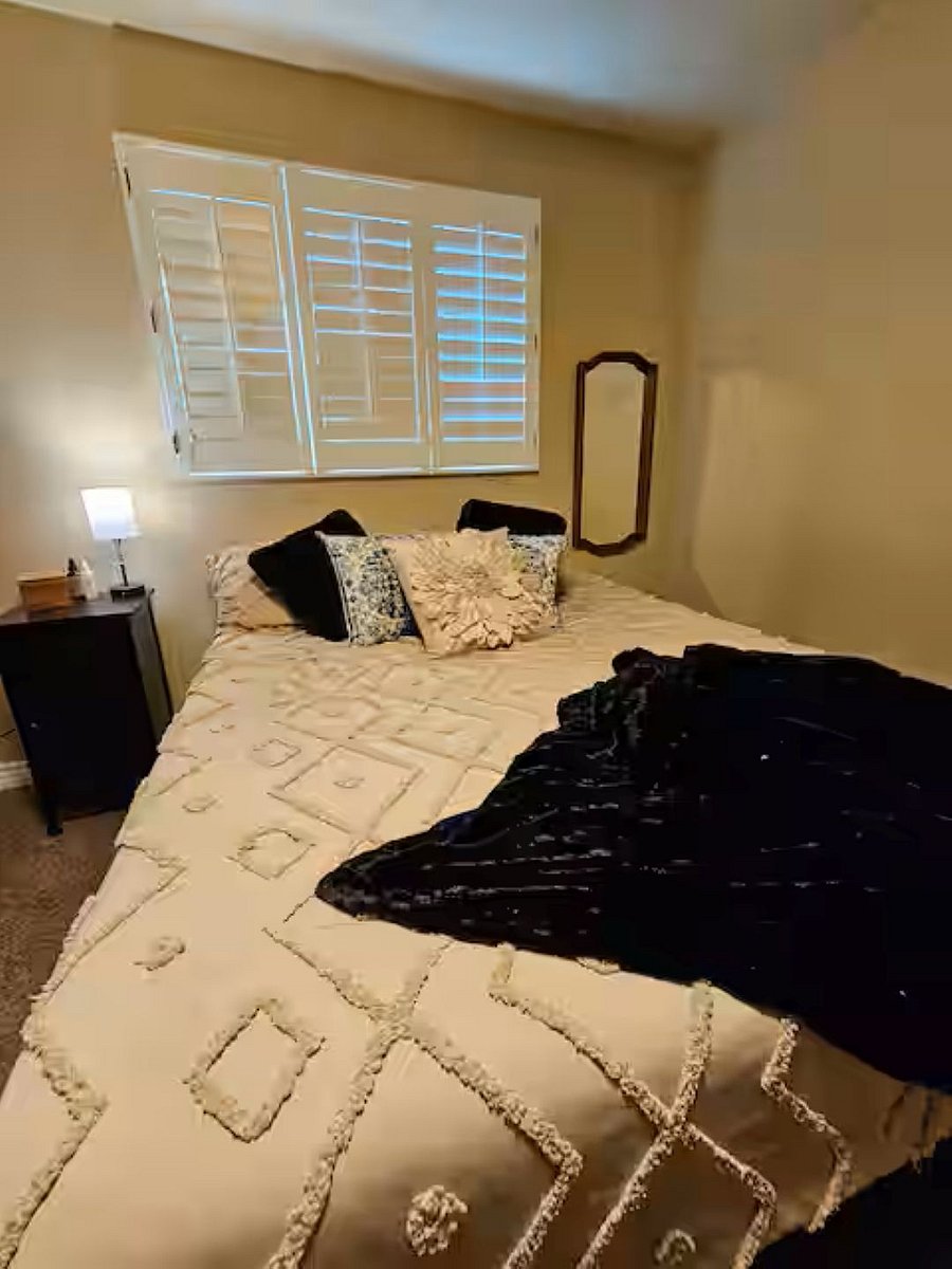 Furnished Finder property 1032959_1 photo 28