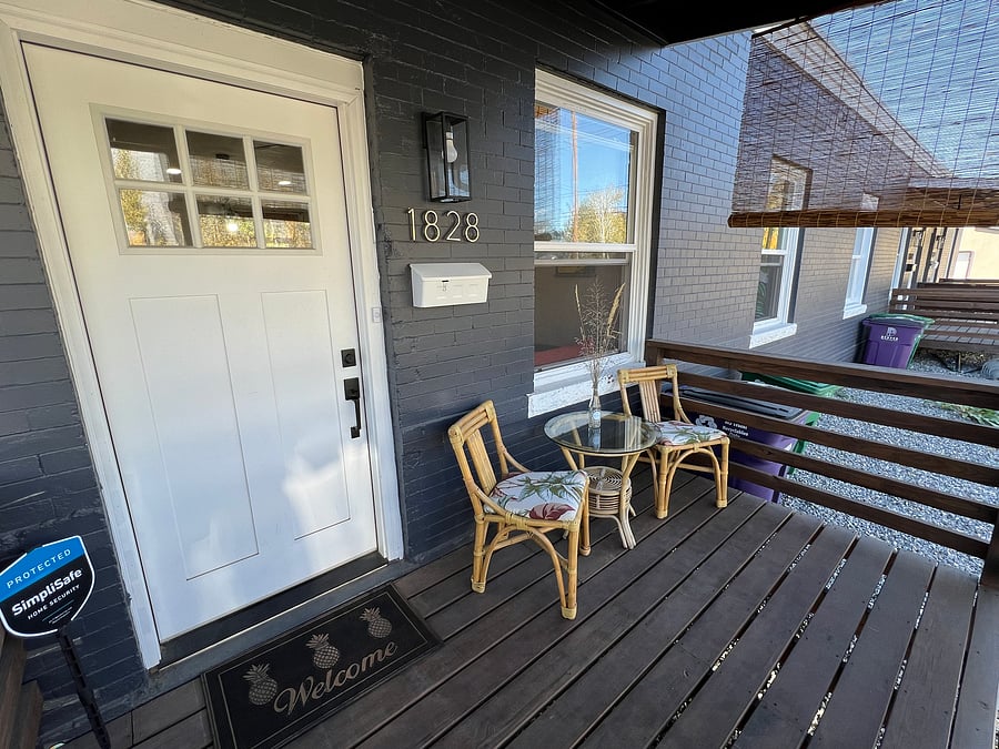 Furnished Finder property 1032996_1 photo 2