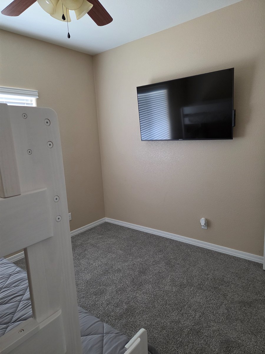 Furnished Finder property 1033002_1 photo 8