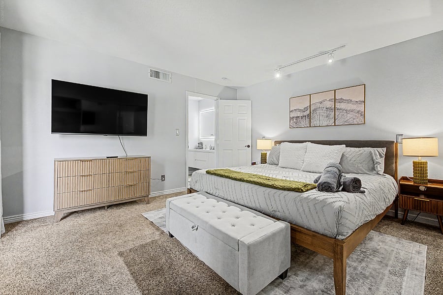 Furnished Finder property 1033013_1 photo 14