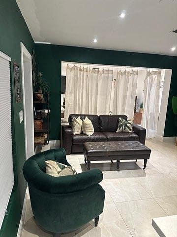 Furnished Finder property 1033019_1 photo 8