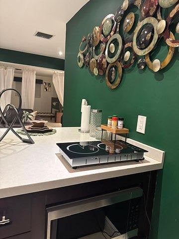 Furnished Finder property 1033019_1 photo 13