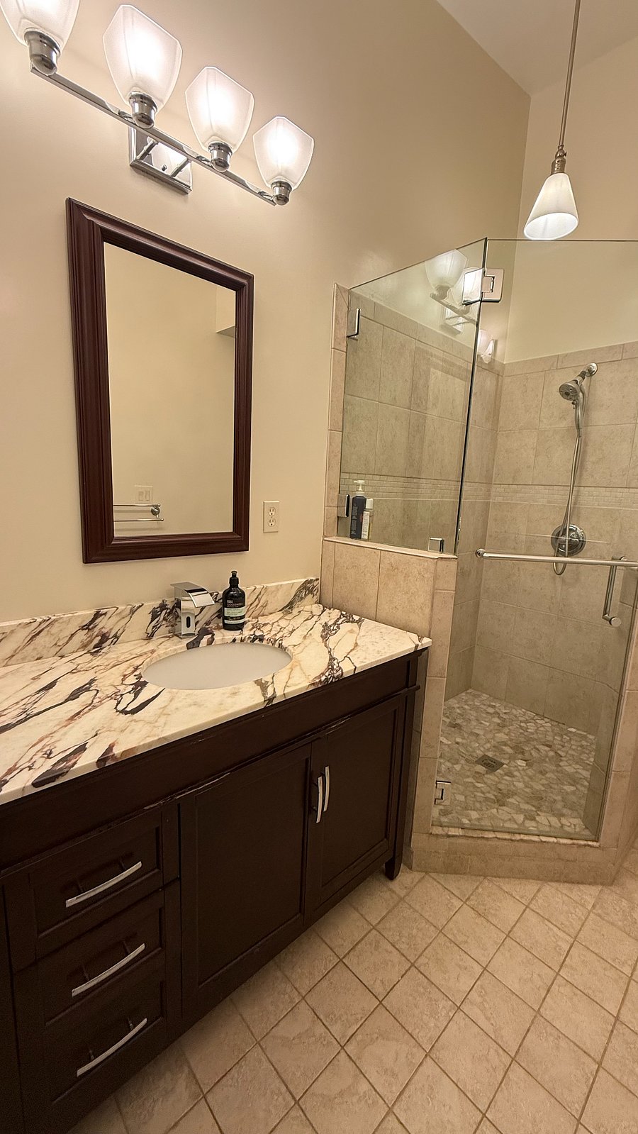 Furnished Finder property 1033028_1 photo 13