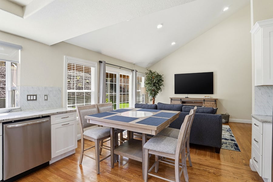 Furnished Finder property 1033036_1 photo 29