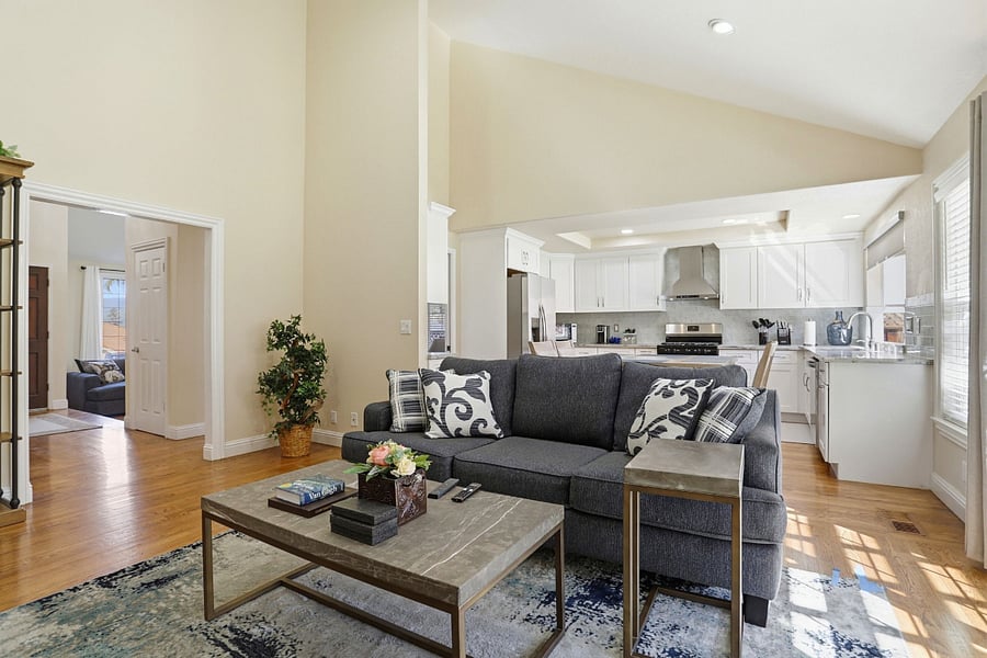 Furnished Finder property 1033036_1 photo 37