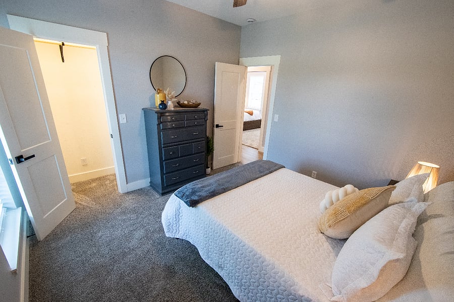 Furnished Finder property 1033049_1 photo 13