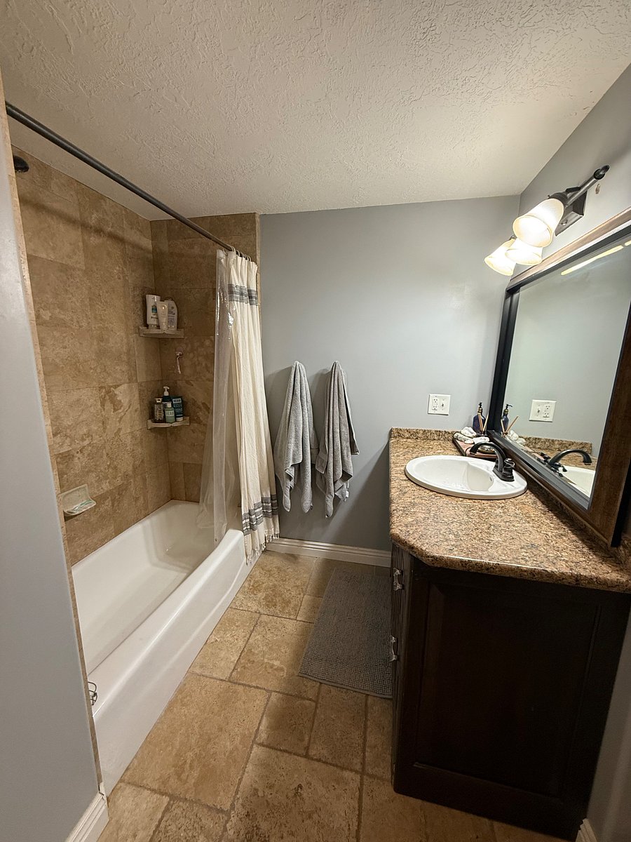 Furnished Finder property 1033055_1 photo 6