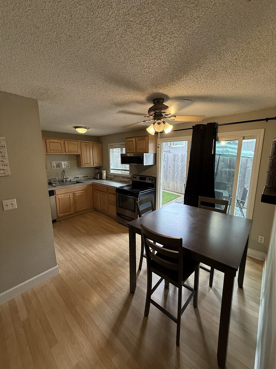 Furnished Finder property 1033090_1 photo 9